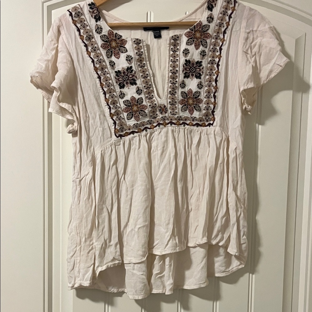 American Eagle Outfitters Cream Floral Embroidered Blouse